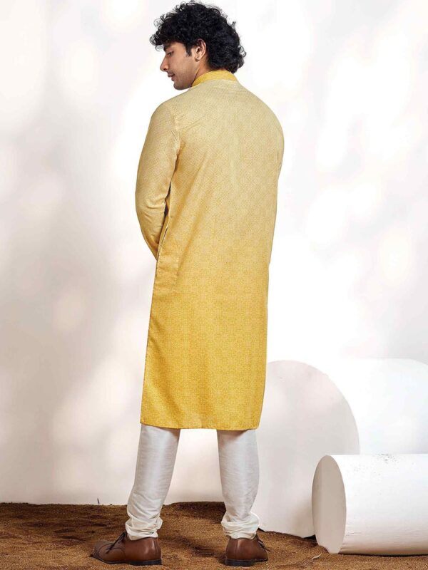 Floral Printed Shaded Mandarin Collar Cotton Straight Kurta - Image 2