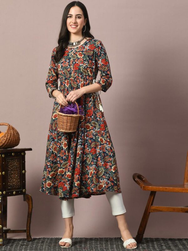Floral Printed A-Line Kurta - Image 3