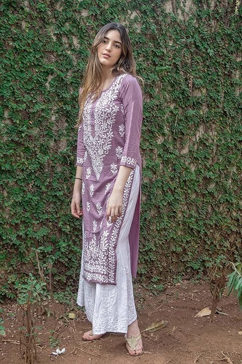 Women's Cotton Blend Straight Fit Straight Chikankari Embroidered Kurta - Image 2